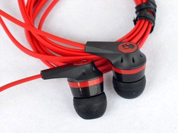 雄聚TPE線(xiàn)材擠出附著力及表面光滑度問(wèn)題分析